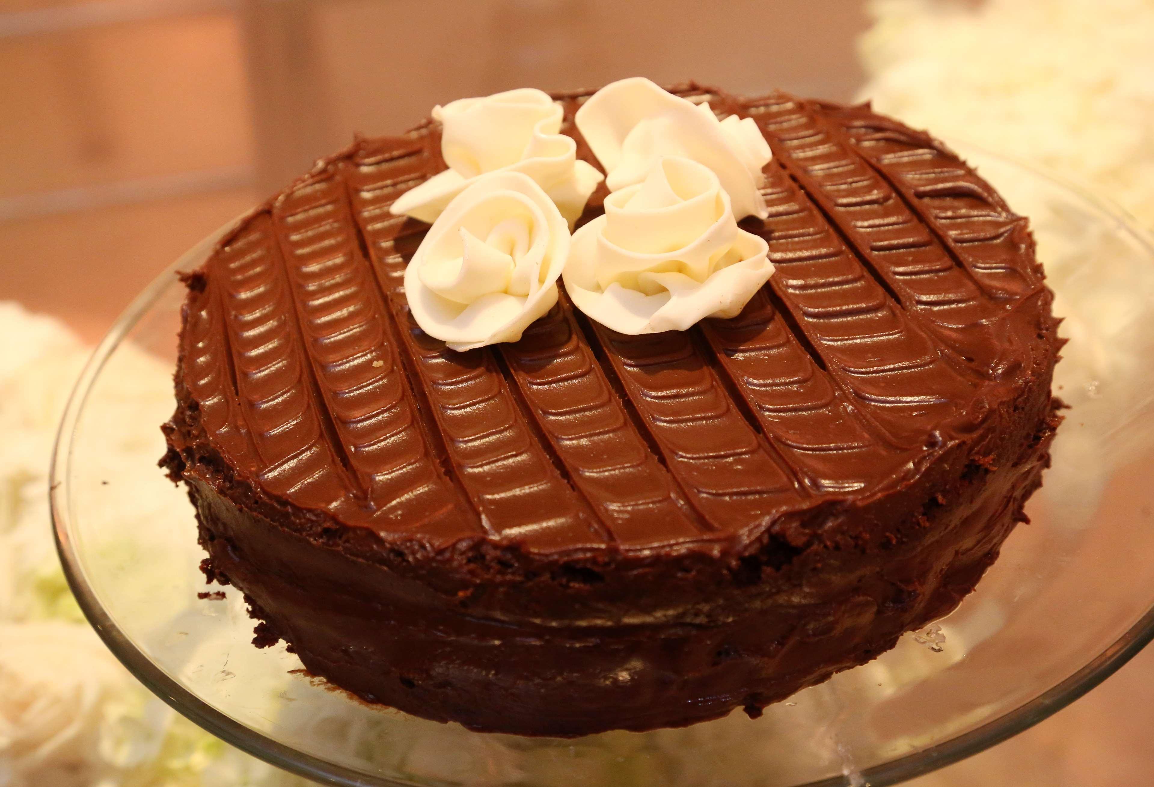 Radisson Cartagena Ocean Pavillion Hotel Exterior photo A chocolate cake