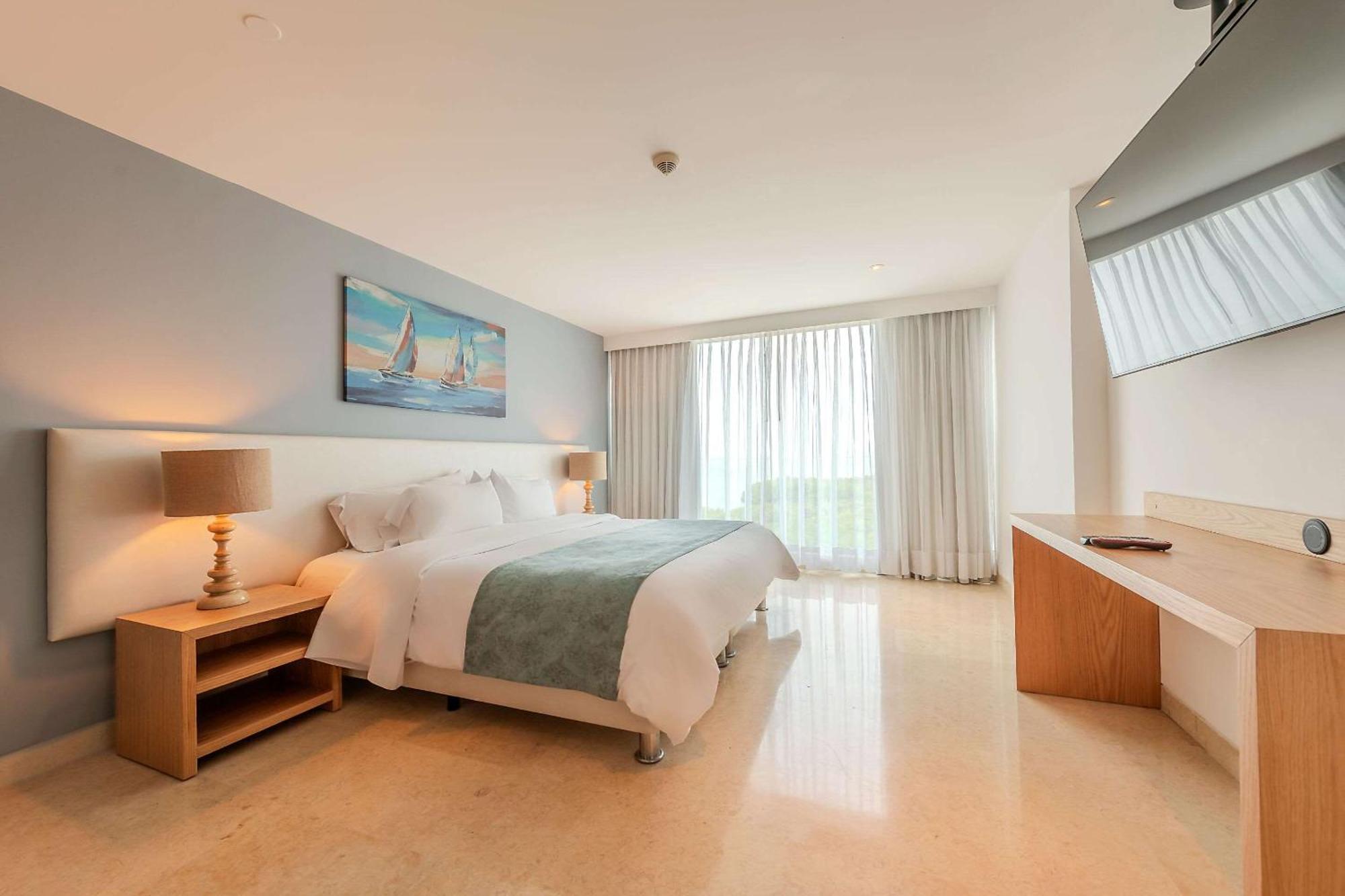 Radisson Cartagena Ocean Pavillion Hotel Exterior photo Suite